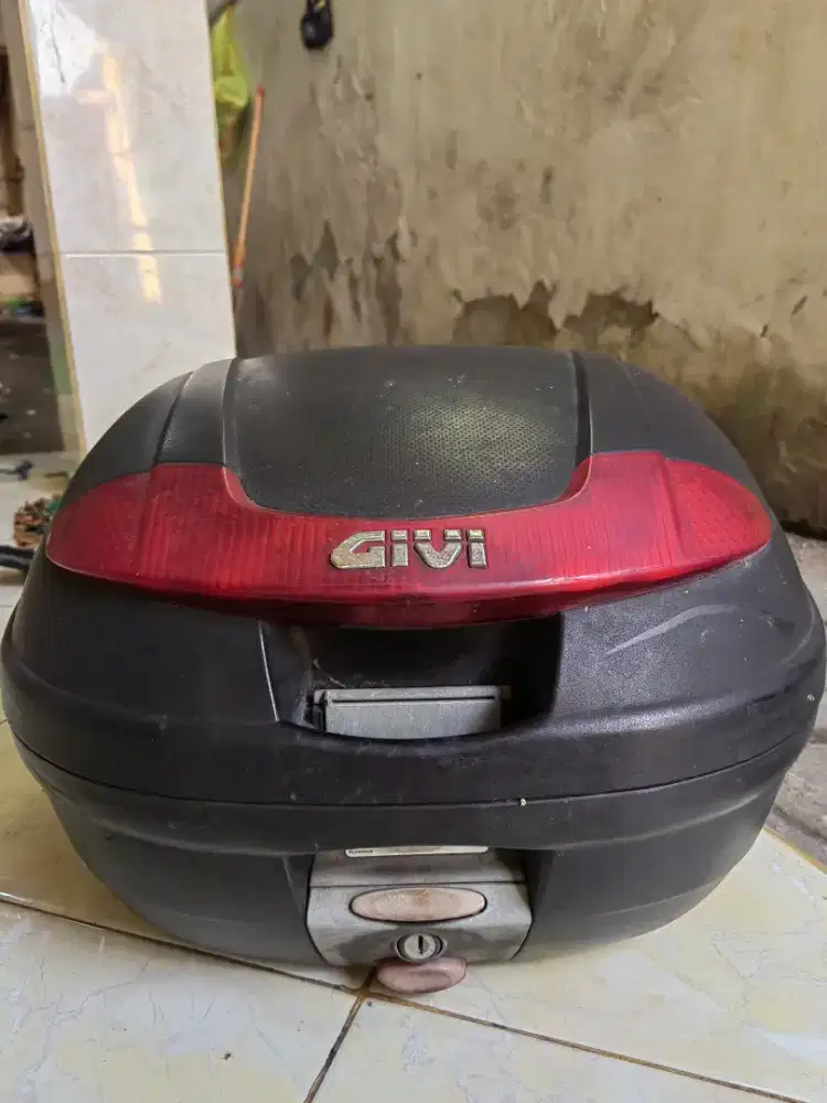 Box givi 34 Liter