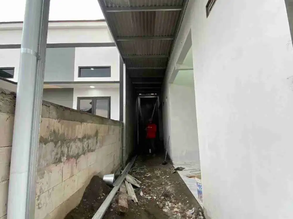 Kos 4 kamar tidur dengan kamar mandi dalam, Tlogosari Semarang