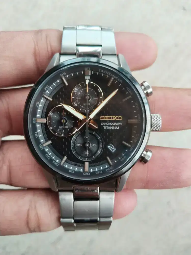Seiko Chronograph SSB391P1 Black Dial Titanium
