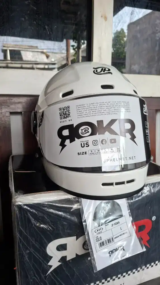 Helm JP Rok broken white size L
