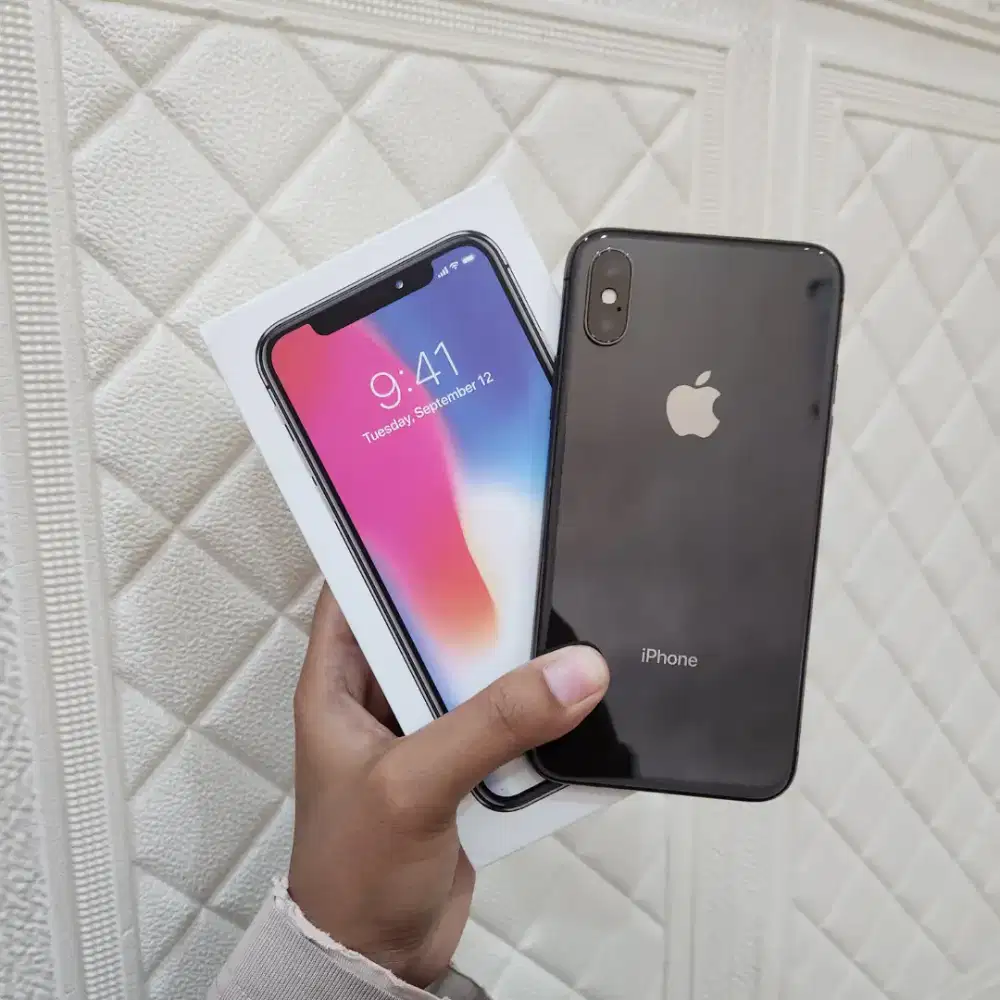 Iphone X 256gb IBOX FULLSET
NOMINUS