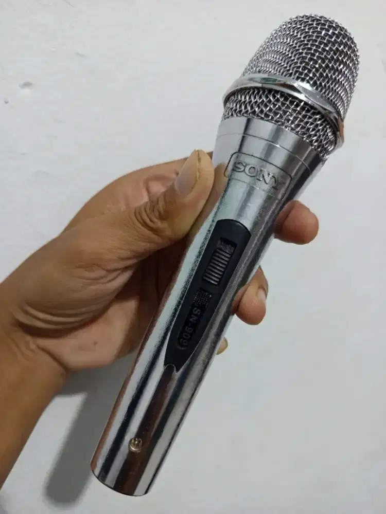 Microphone Sony bahan besi buat akustik konser mc host wedding vokal