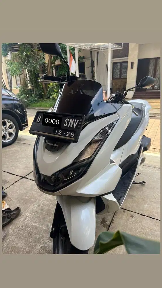 Honda PCX 160 Putih 2021