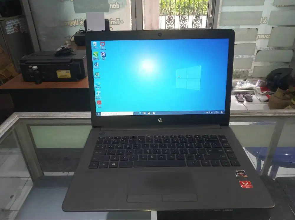 Laptop HP 245 G7 AMD Ryzen 5 Ram 4 GB HDD 1 TB Siap Design Grafis