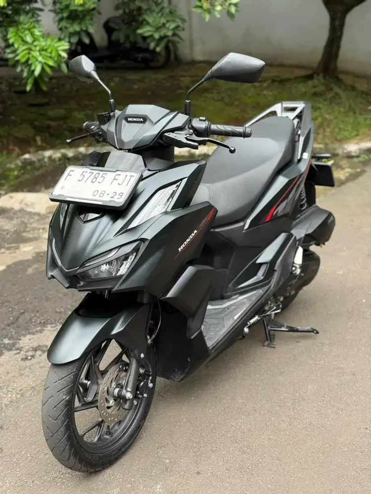 Honda Vario 160 CBS ISS Thn 2024 Hitam Mulus