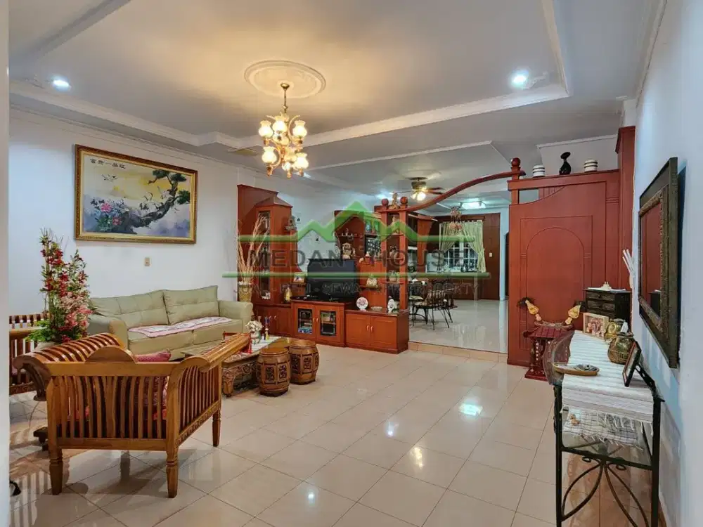 VILLA GRIYA RIATUR JL.AMIR HAMZAH
