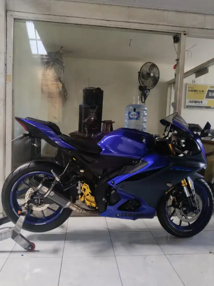 Yamaha. R 15 thn. 2022 cash. Bali dharma motor