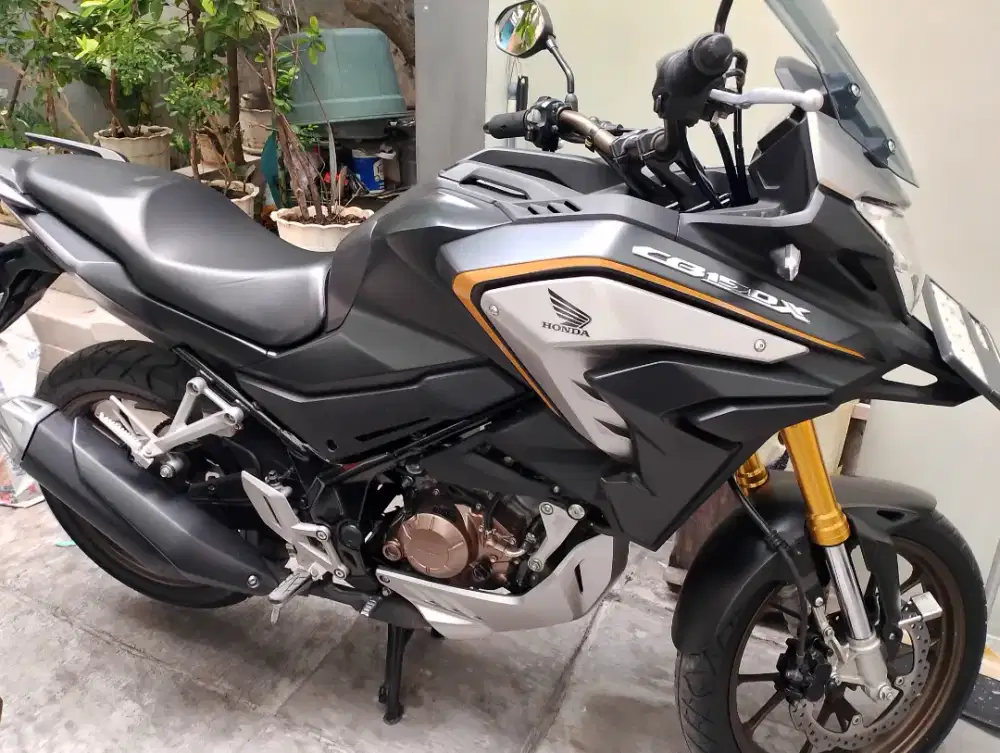 Honda CB150 X Second