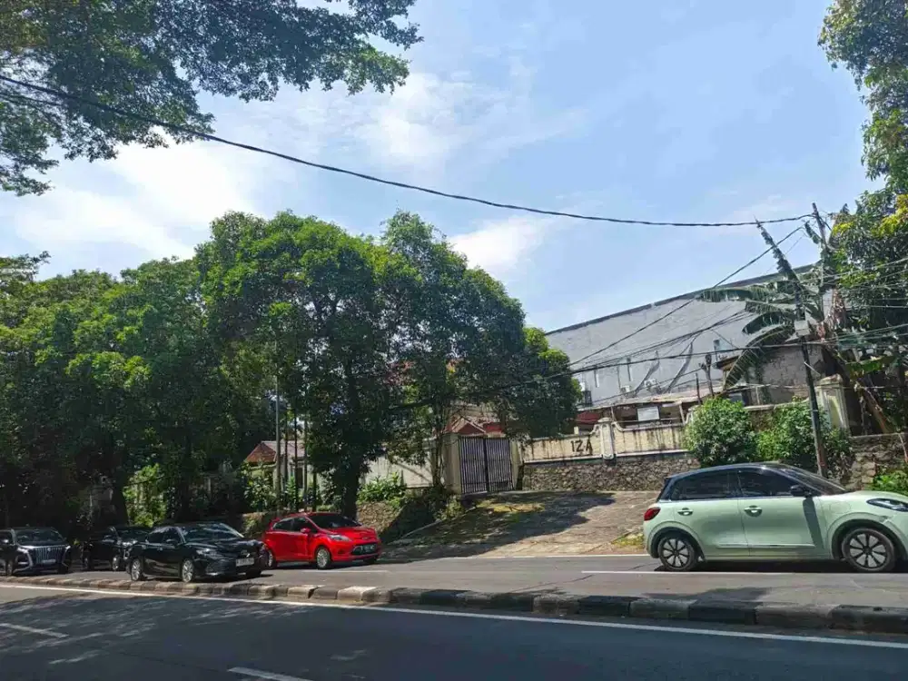 Rumah Lama Strategis 2 Lantai Di Jl Pangeran Antasari Cilandak Jakarta Selatan