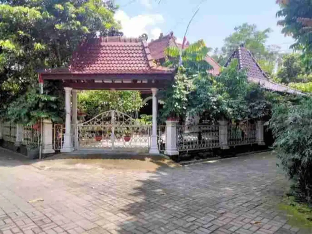 Dijual Rumah Asri di  Dekat alun'' pengging