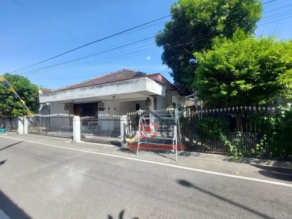 Rumah Second Hitung Tanah Manahan Banjarsari Solo