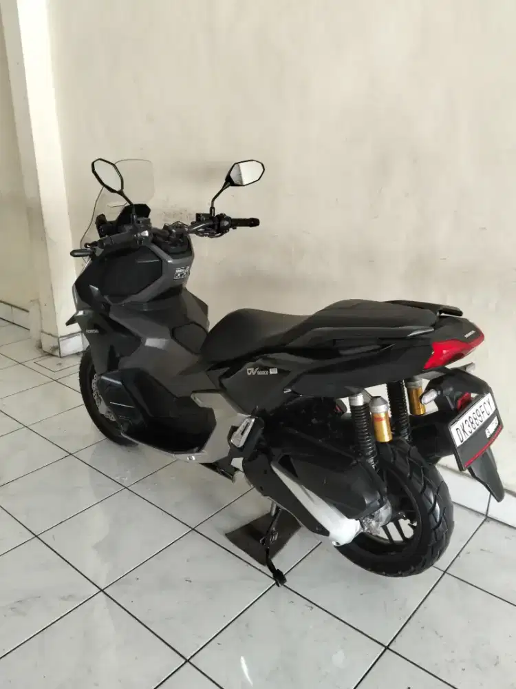 Dp 1.700 HDV 160 CC 2023 cash kredit Bali dharma motor