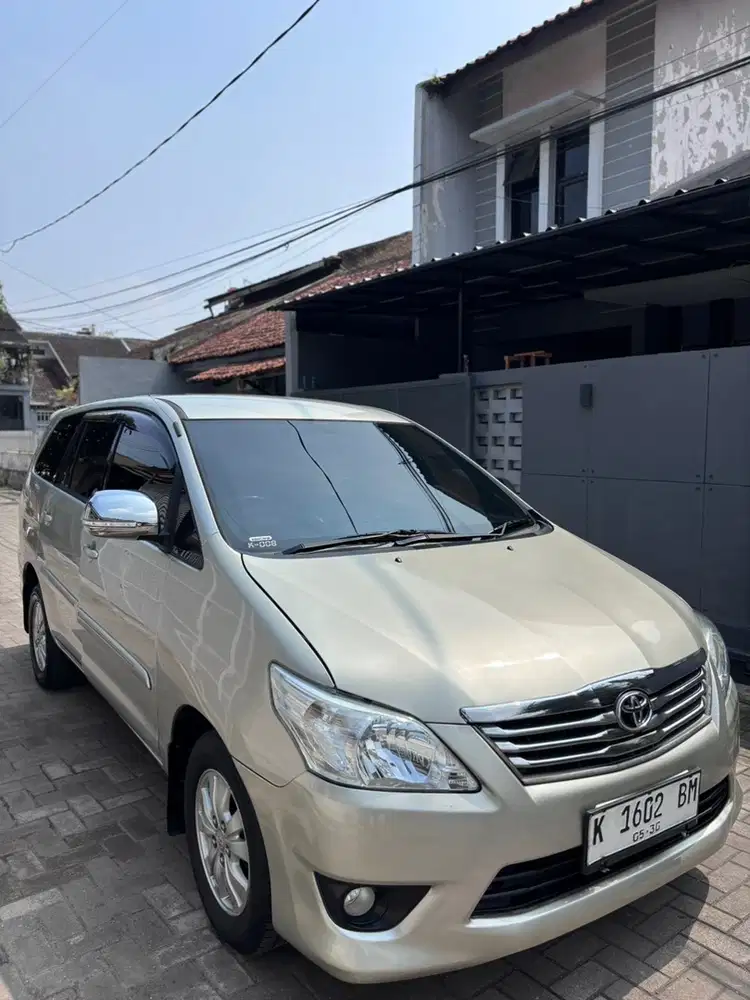 Toyota Kijang Innova 2012 Diesel