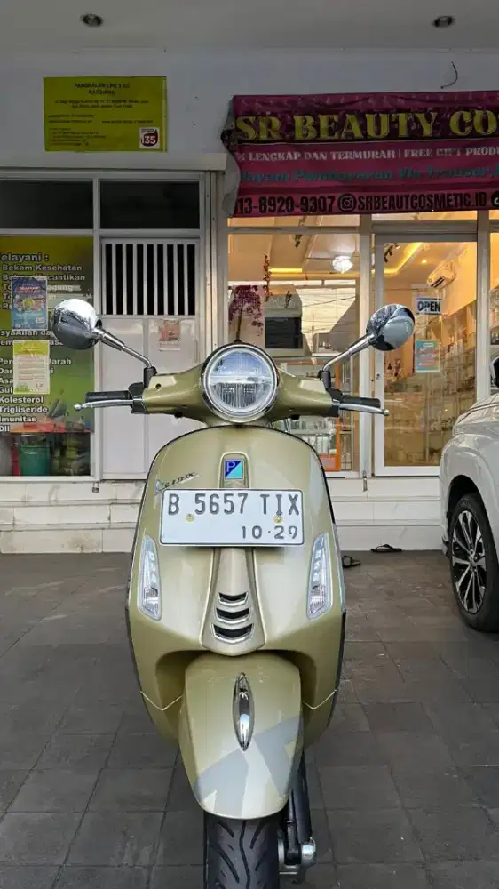 Jual Vespa Primavera 75th