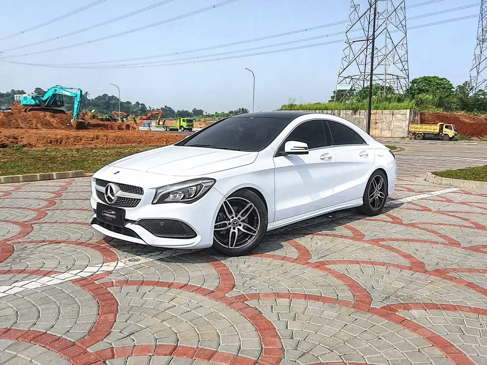 [LOW ODO !!] MERCEDES BENZ CLA200 AMG 2018