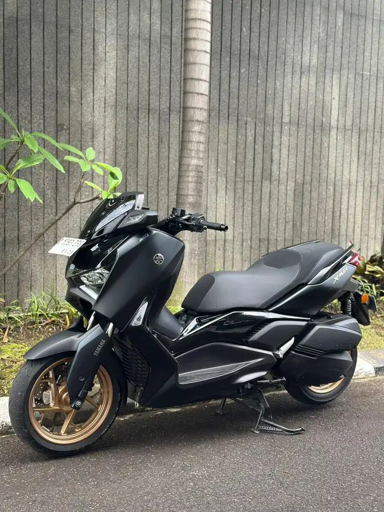 Yamaha Xmax Connected 2024