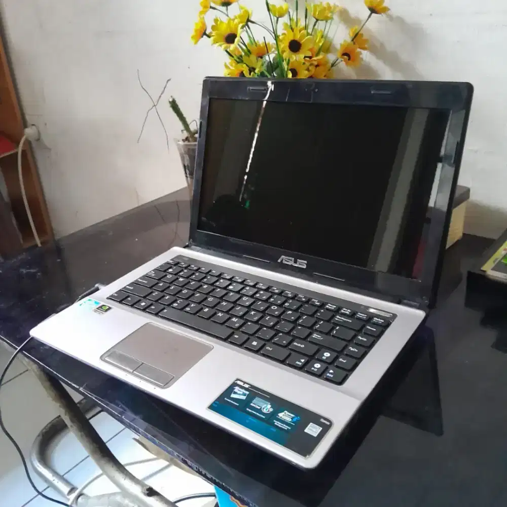 Laptop Asus A43SV SSD 128GB. Ram 6Gb Windows 11