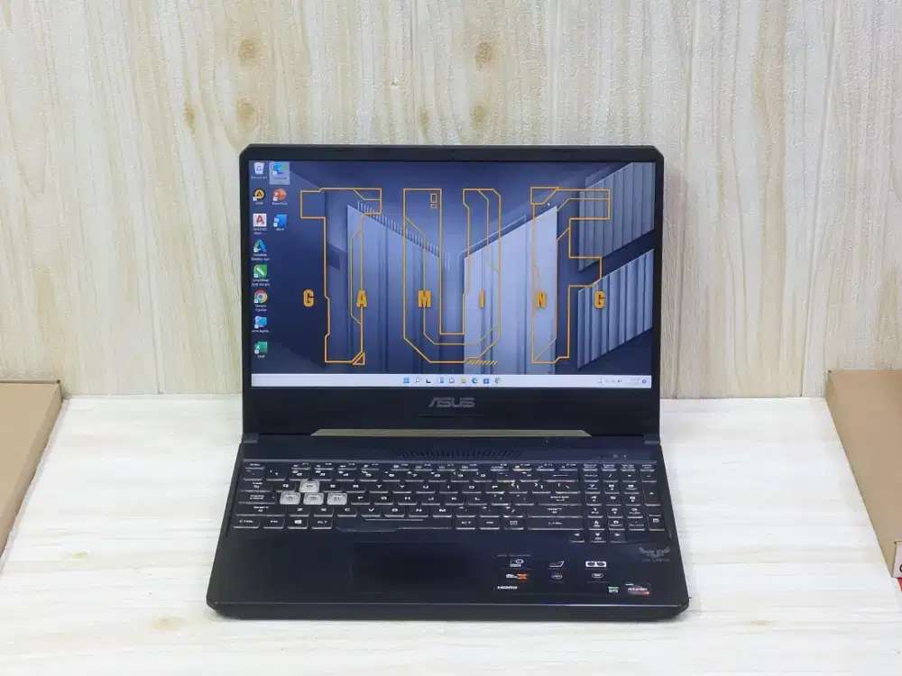 ASUS TUF GAMING FX505DV
AMD RYZEN 7-3750H RTX 2060 RAM 8GB SSD 512GB