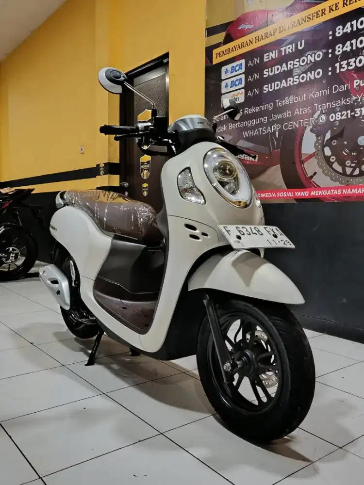 YUHUUU READY SCOOPY PRESTIGE 2P24
