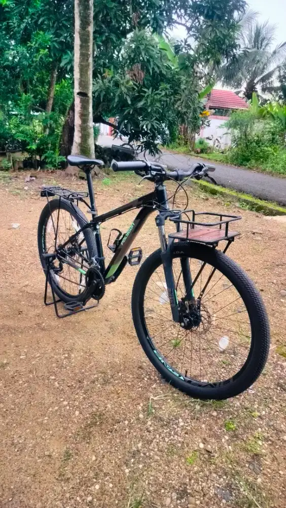 Sepeda polygon cascadde 4 (27,5)