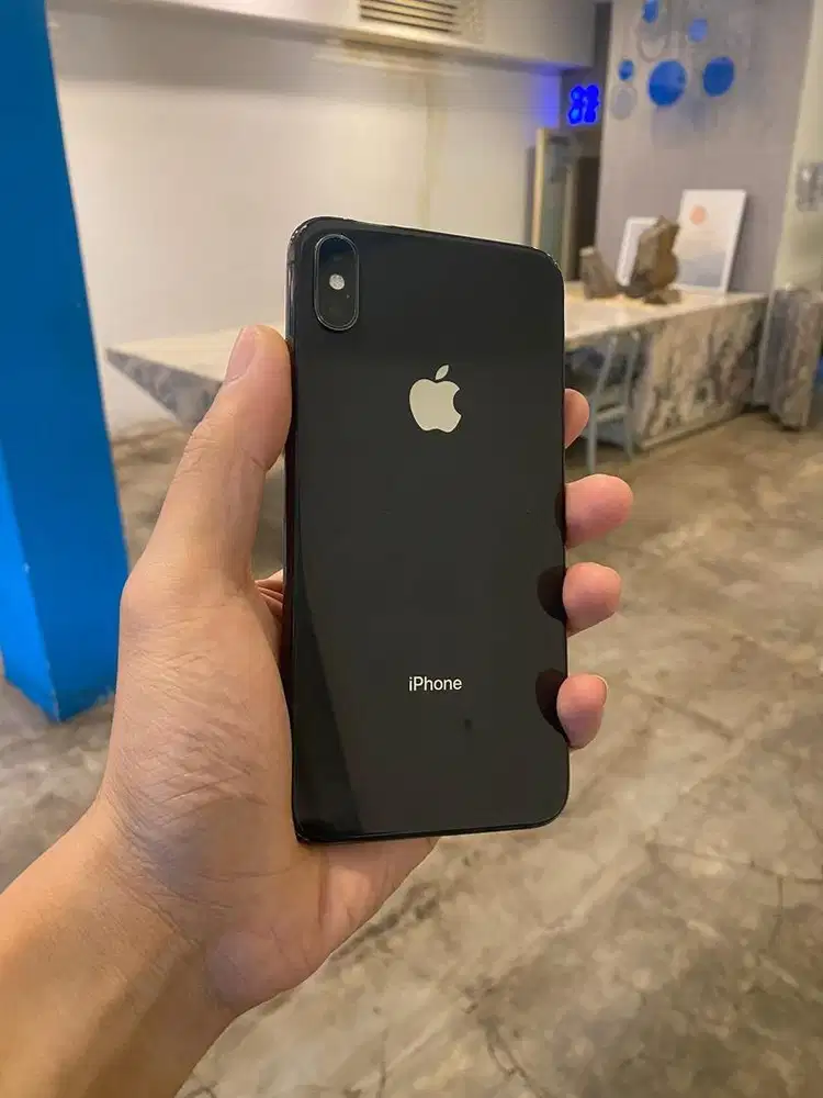 Dijual cepat iPhone XSMAX 64gb dual sim sinyal aman all operator