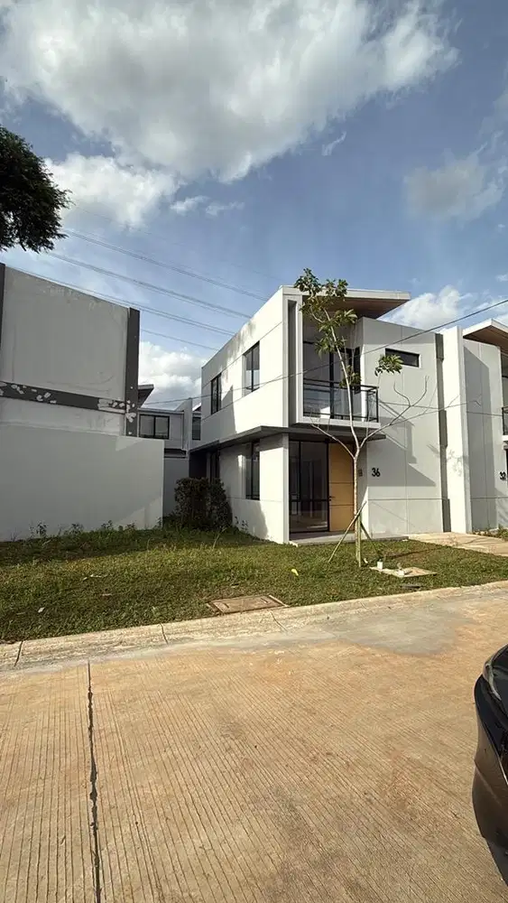 DISEWAKAN RUMAH CENDANA GARD’N VISTA