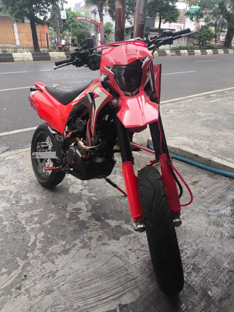 Honda CRF Modif Supermoto