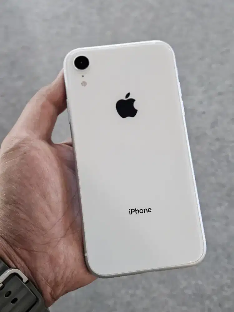 iphone xr 128gb inter aman white