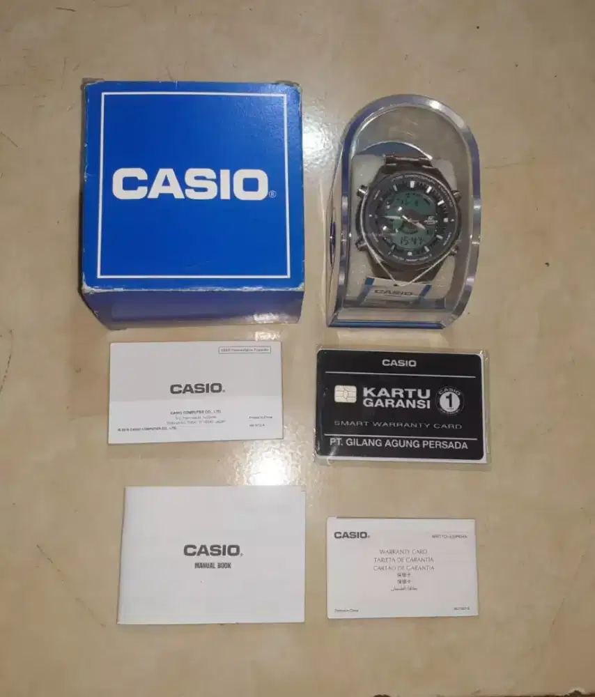 Jam Casio Ediface Chronograph