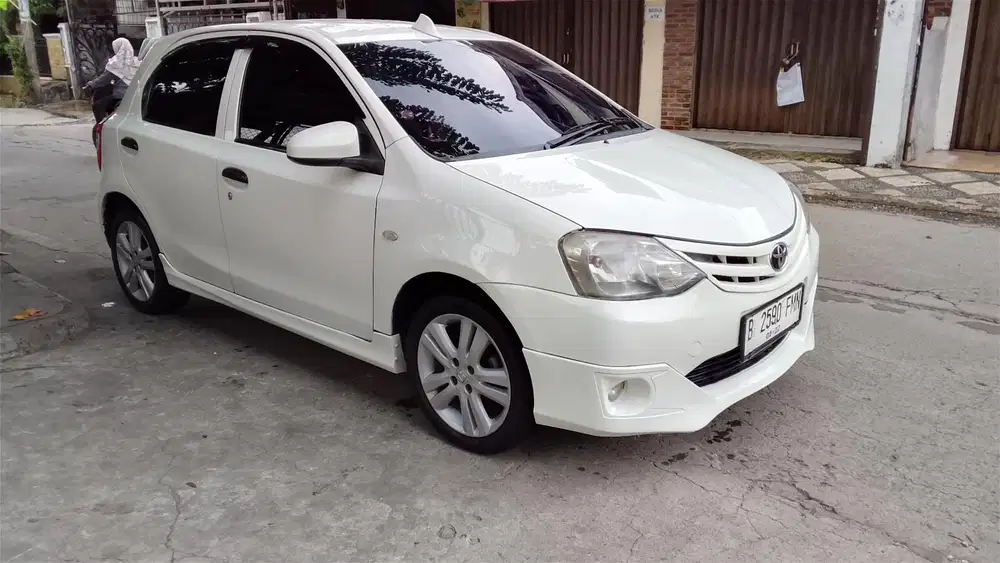 Toyota Etios 2014 Bensin