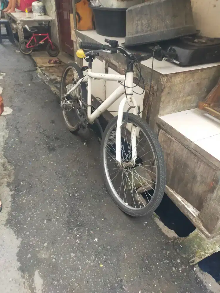 Sepeda gunung UK 26 dewasa siap pakai