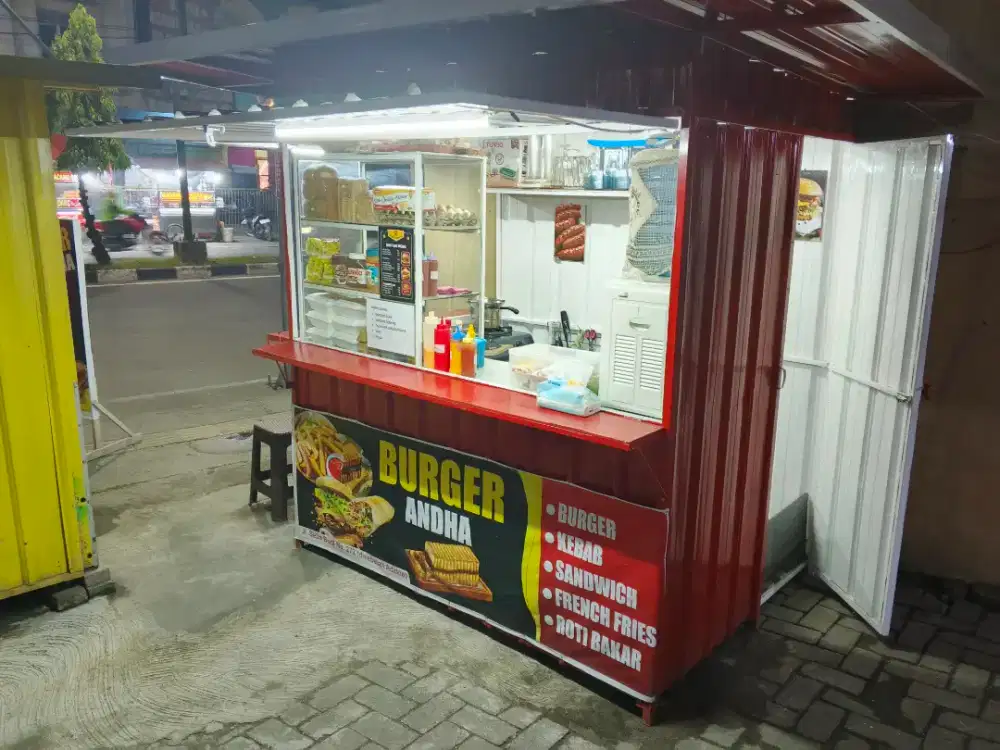 Dijual box jualan burger dan kebab beserta seluruh perlengkapannya.
