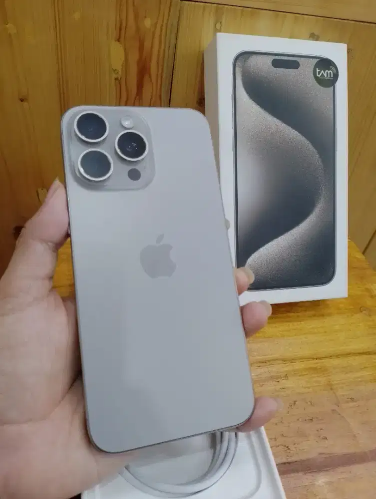 IPhone 15 pro max 256Gb IBox