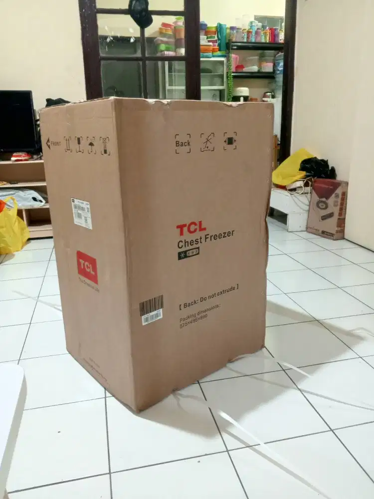 Freezer 1 Pintu baru belum pernah dipakai