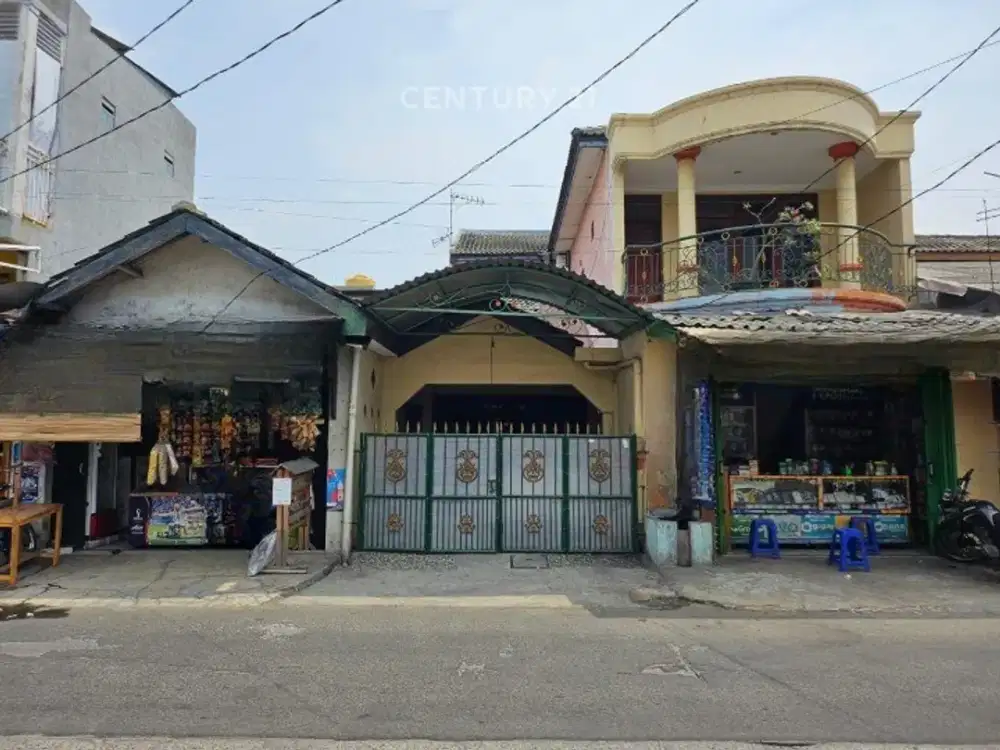 Rumah Satu Setengah Lantai Dengan Ruang Usaha Di Harapan Jaya