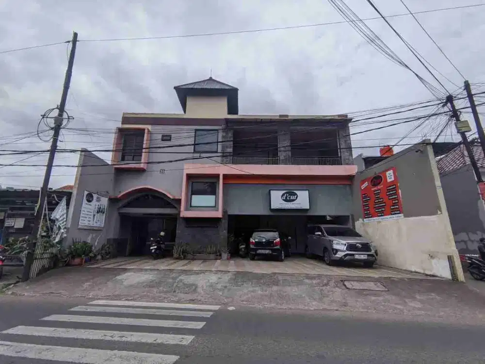 Bangunan Komersil Di Jl Kelapa Hijau Jagakarsa Jakarta Selatan