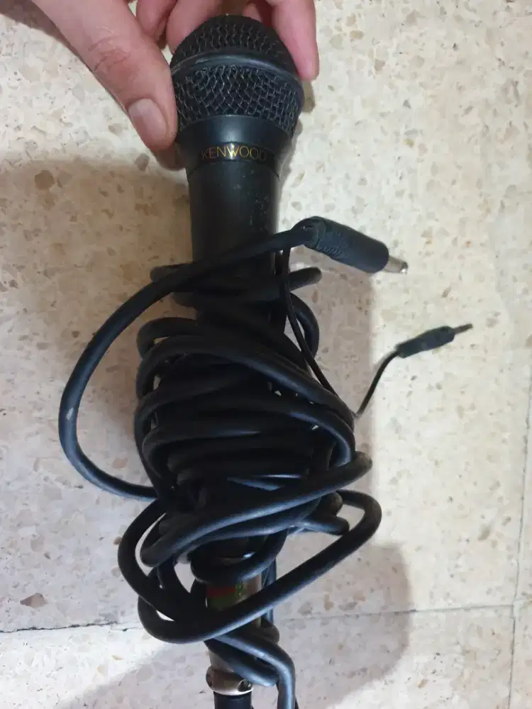 Kenwood Dynamic Microphone