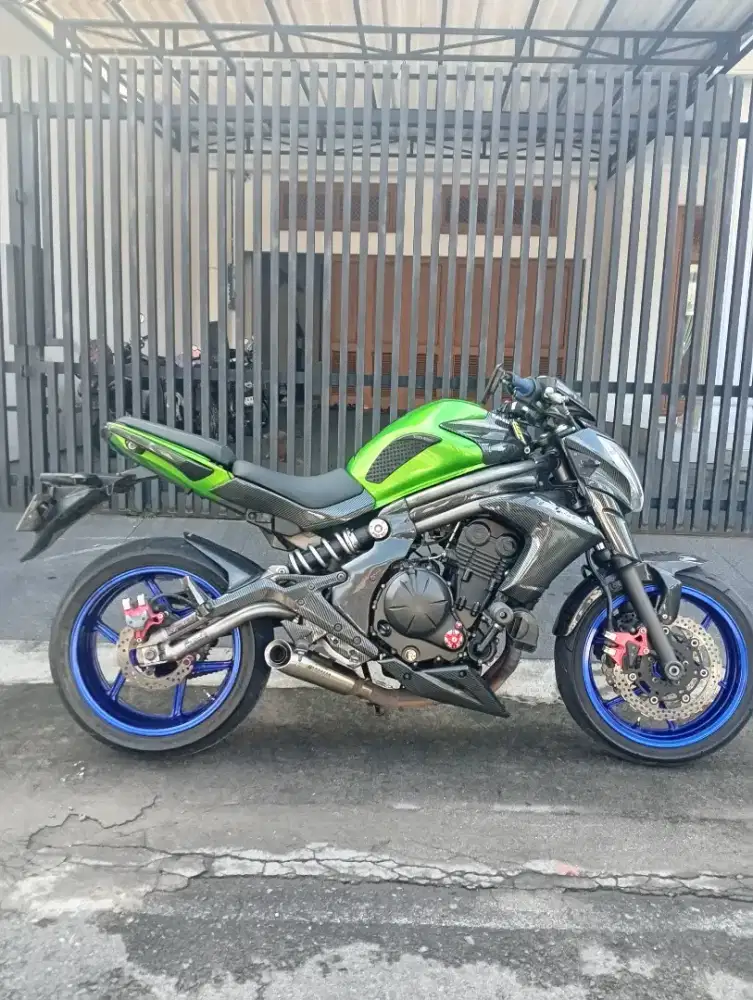 Kawasaki ER 6 2014