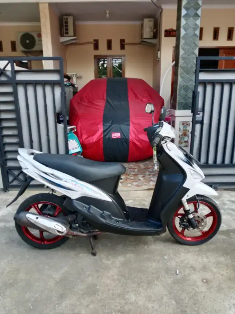 Mio Sporty 5TL Asli Putih