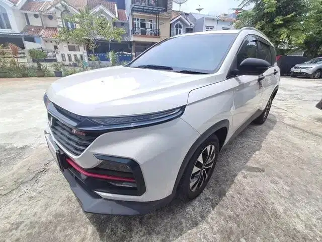 Pajak Panjang - Wuling Almaz RS 1.5 Exclusive 5-Seater Bensin-AT 2021