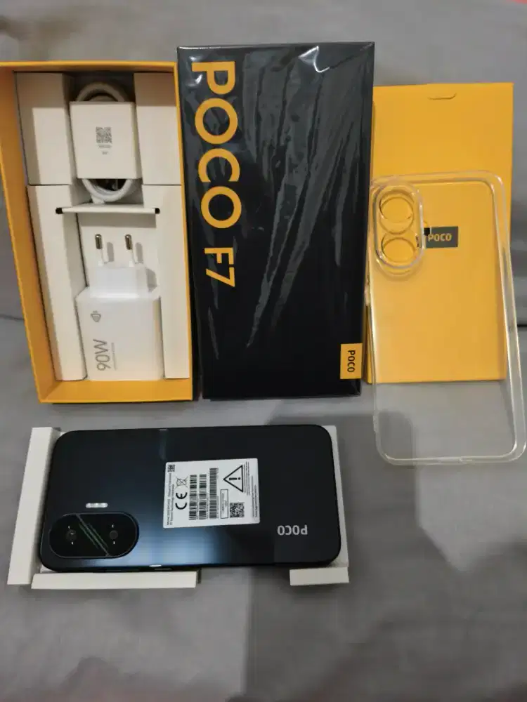 Handphone Poco F7 Black 99% Like New Fullset (Nego Pertamax)