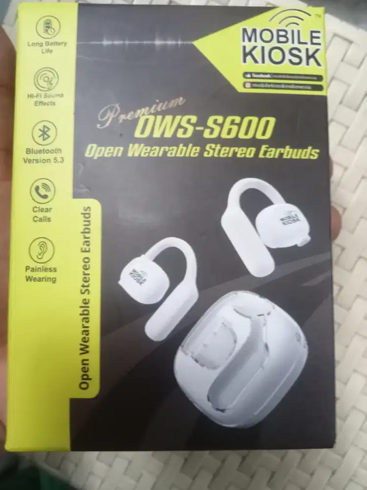 Headset airbud Mobile kiosk ows s600. Kondisi baru. Bass madepp