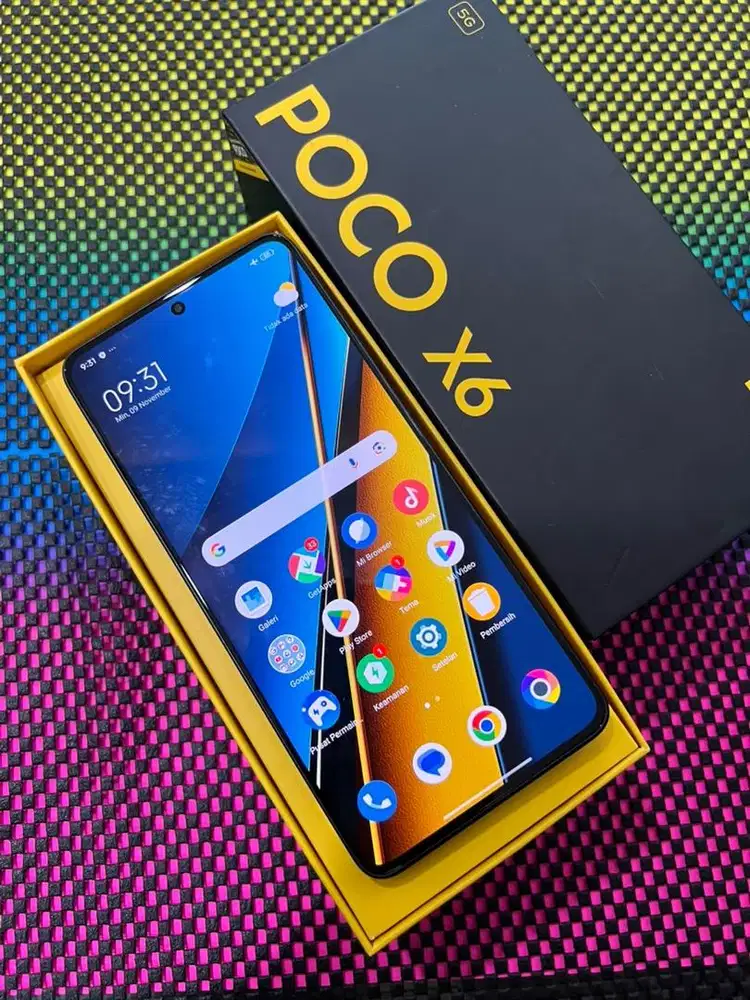 Xiaomi Poco X6 12/256 – Performa Ngebut, Layar AMOLED Jernih