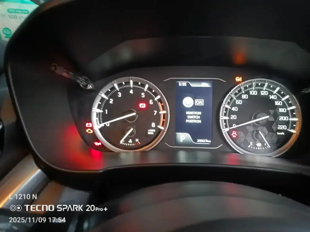 Grand Vitara 1.500 cc hybrid dual tone