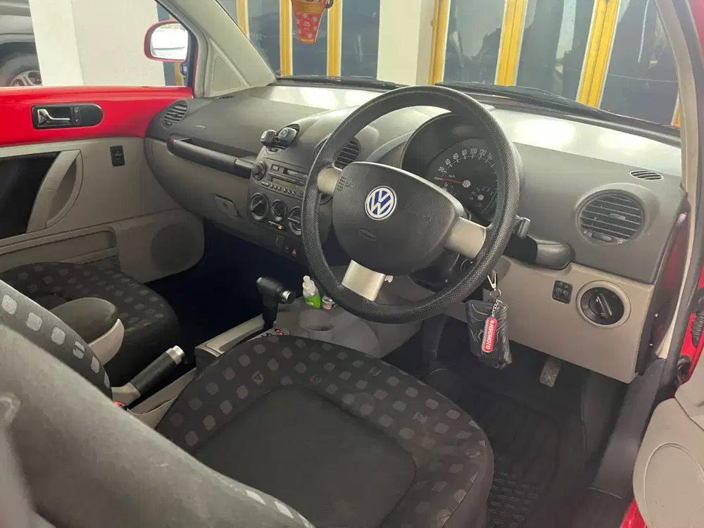 Volkswagen Beetle 2000 Bensin