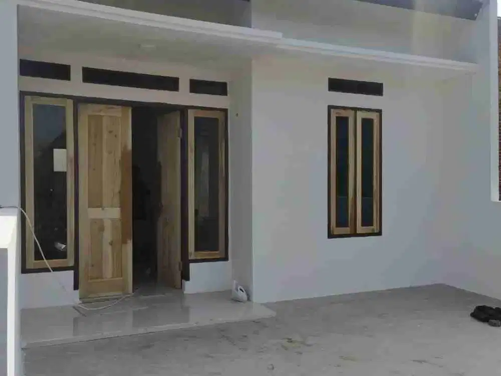 7. Rumah Minimalis Luxury Siap Huni