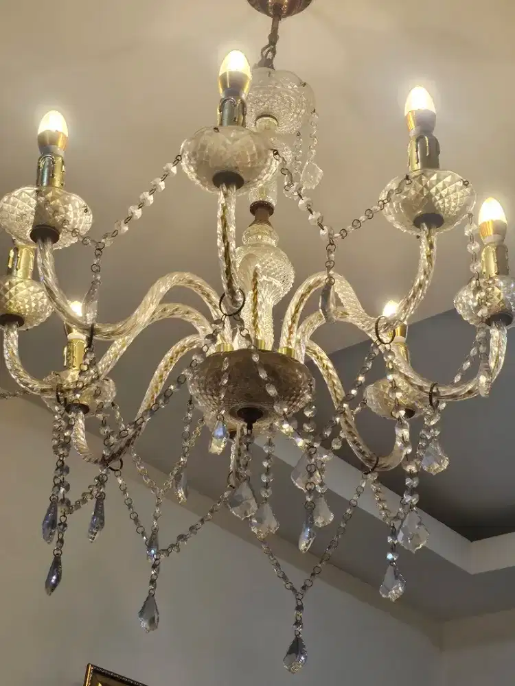 Dijual lampu kristal asli murah