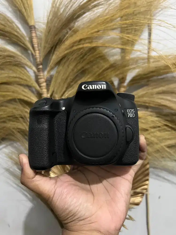 Canon 70D Wifi Body only