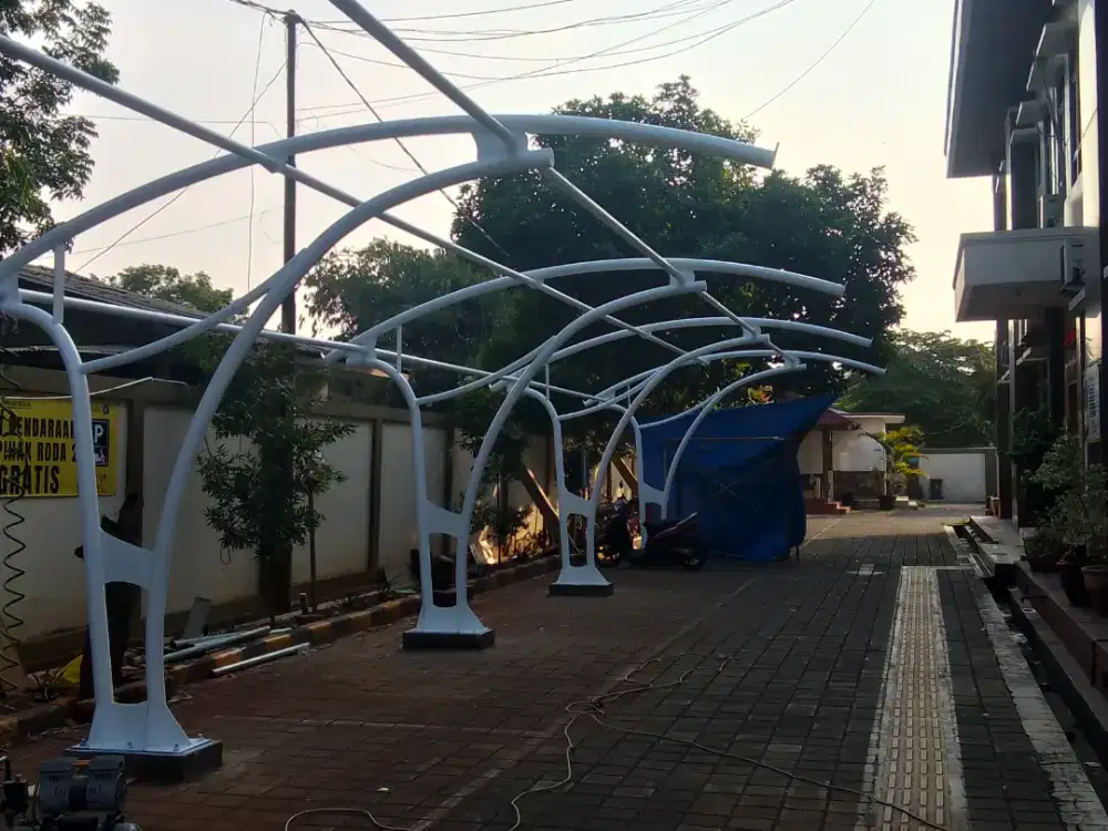 Tukang las panggilan