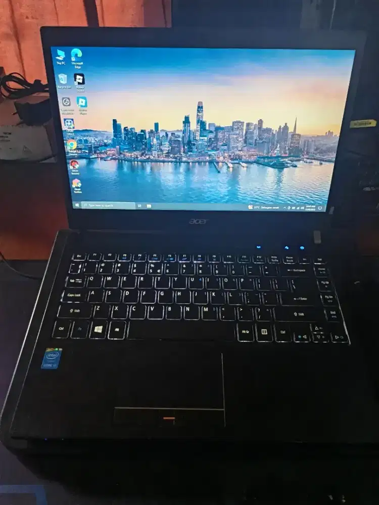 Laptop Acer Slim i5, Ram 8